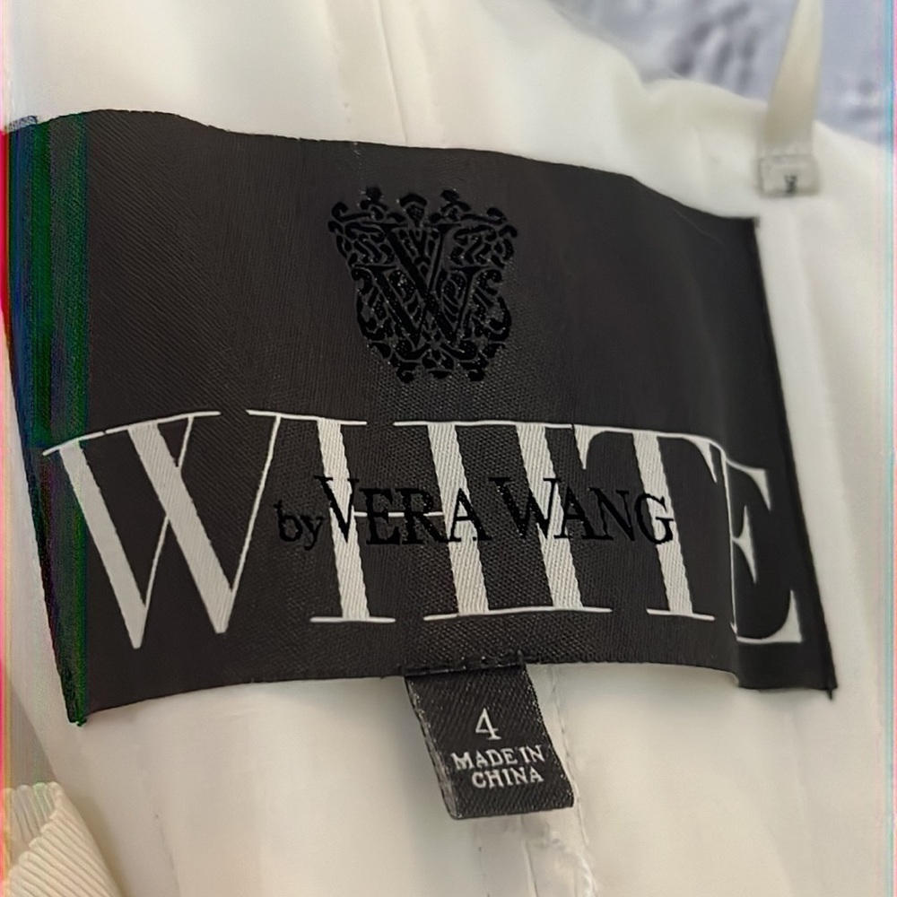 Vera Wang wedding gown from David Bridal. Brand new with tag - Picture 14 of 14